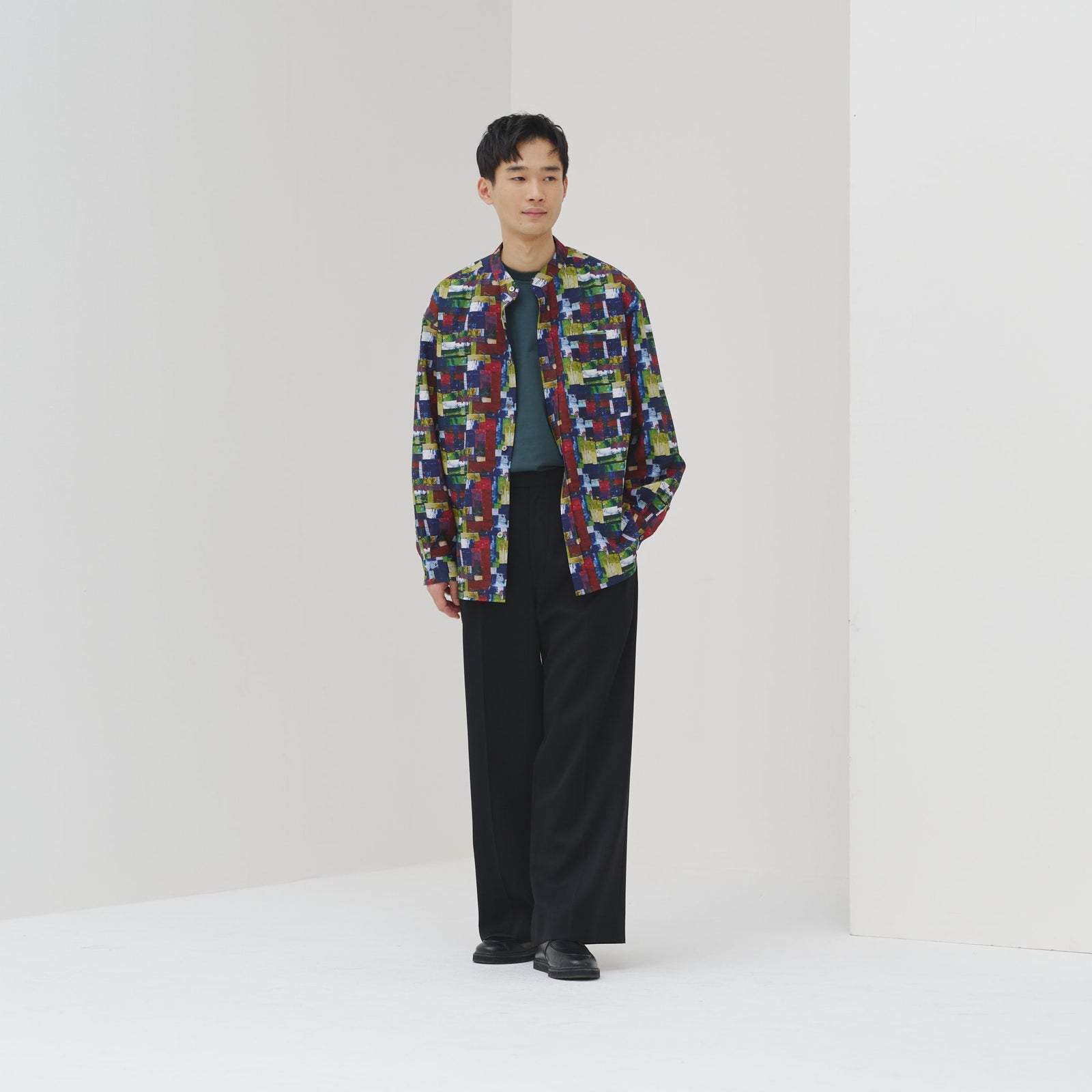 バンドカラーシャツ「My world」 – HERALBONY