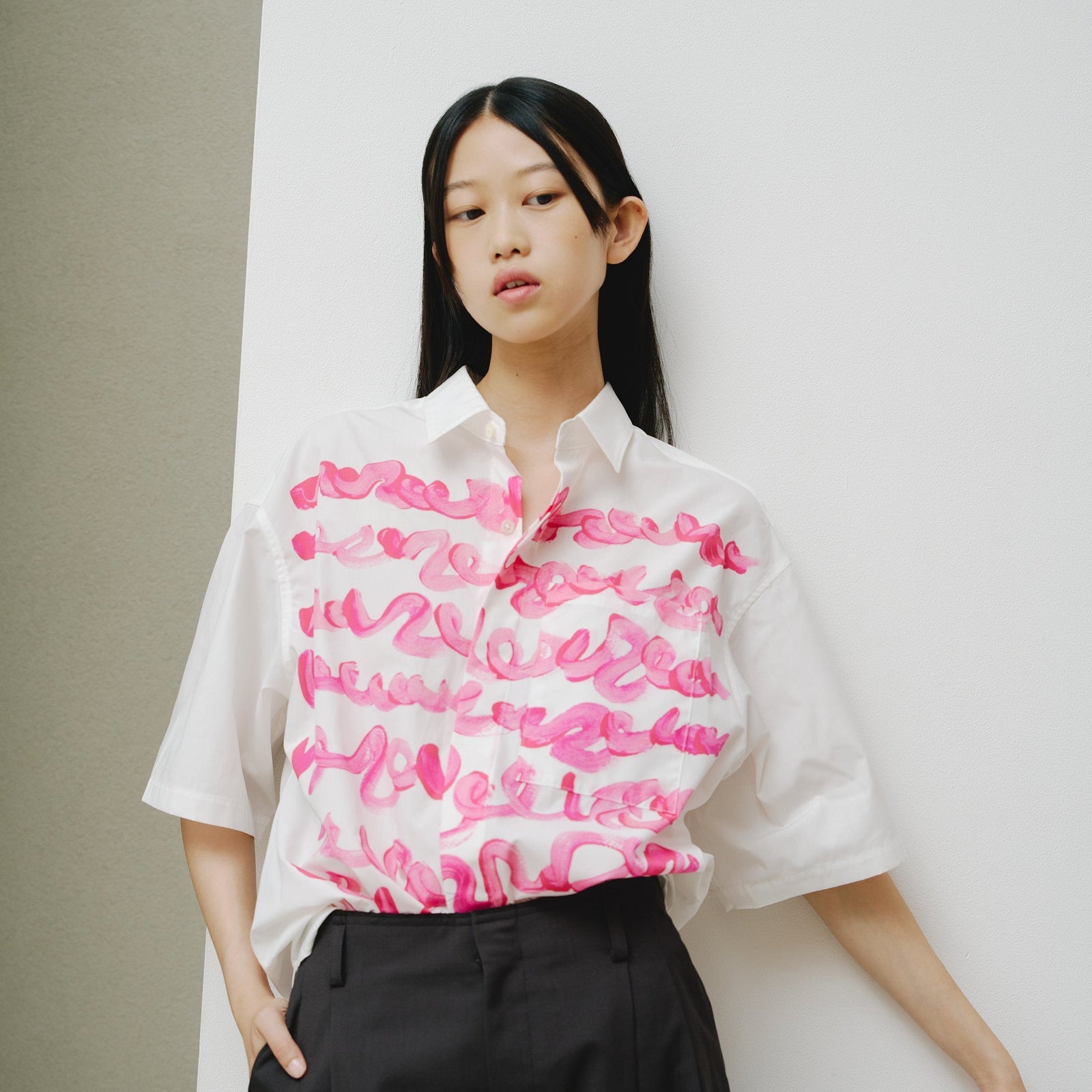 イージーケアアートパネル半袖シャツ「pink-mm2024」 – HERALBONY