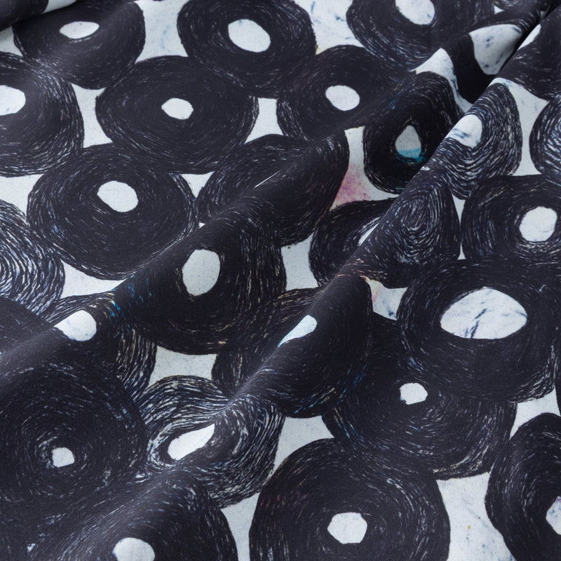 ￥サテンスカート「（無題）（丸）」【Sサイズのみ予約商品｜11月下旬お届け】Sanae Sasaki