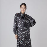 ￥Satin Bow Tie Blouse「（無題）（丸）」Sanae Sasaki