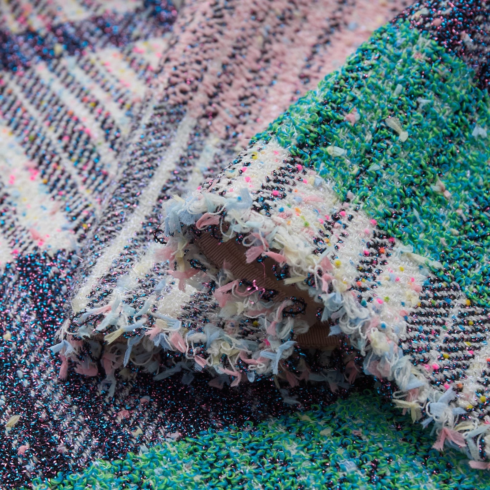 ツイードジレ〈Textile Artwork by Yoshiko〉「無題」 – HERALBONY