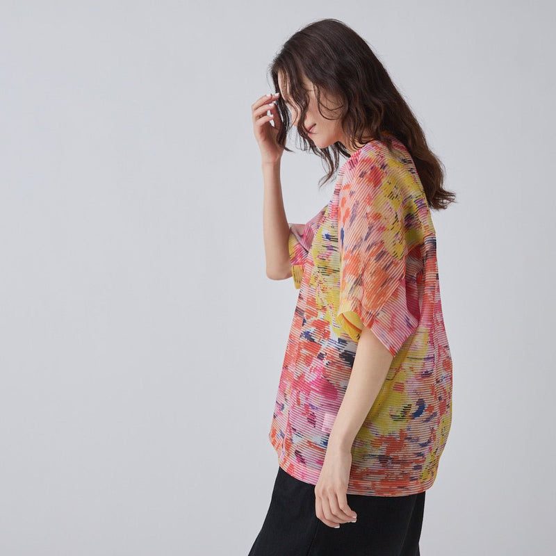 シアーラッセルTシャツ「タイトル不明」 – HERALBONY
