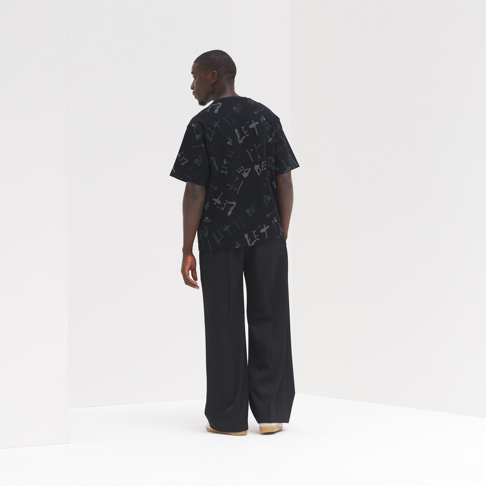 アートグラフィックTシャツ【限定カラー】「無題（let it be